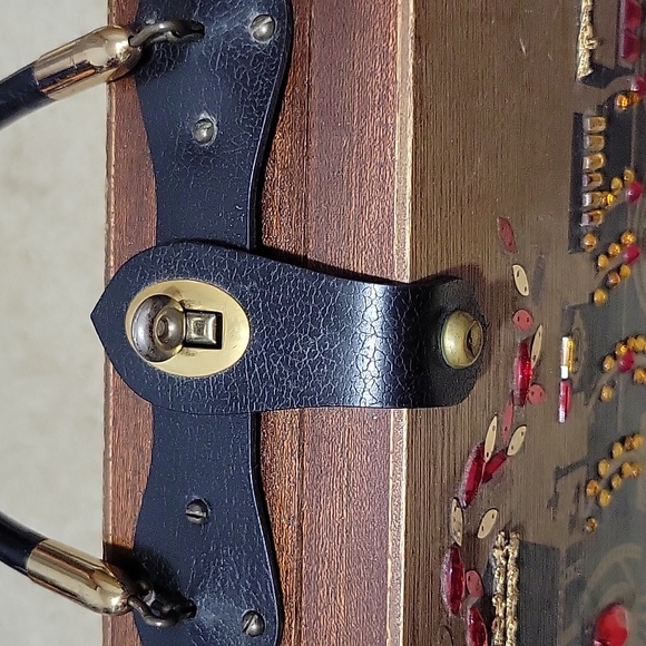 Vintage Train Wooden Purse 1950s Rhinestones - Picture 6 of 11